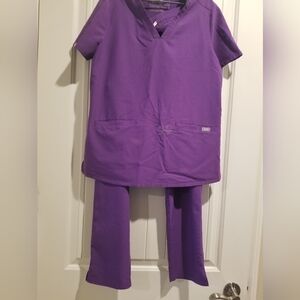 Ultra Violet-Purple Figs Scrub Set